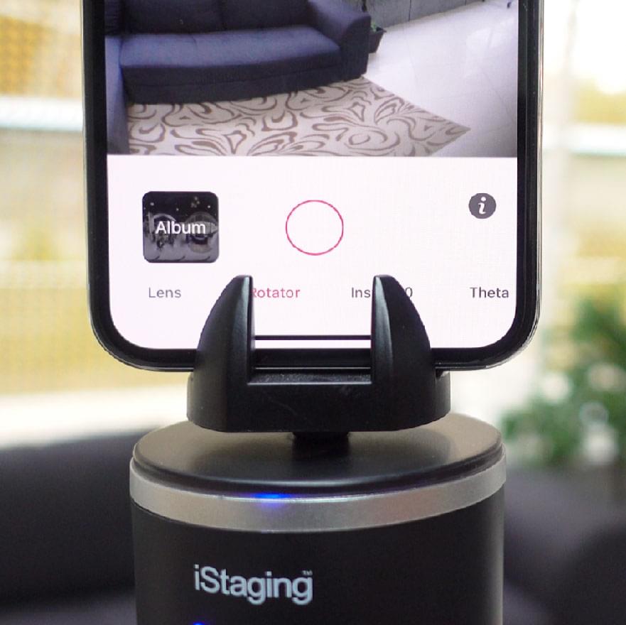 Turn your phone to VR phone ,and easy capture by lite 360 gear iStaging's App.